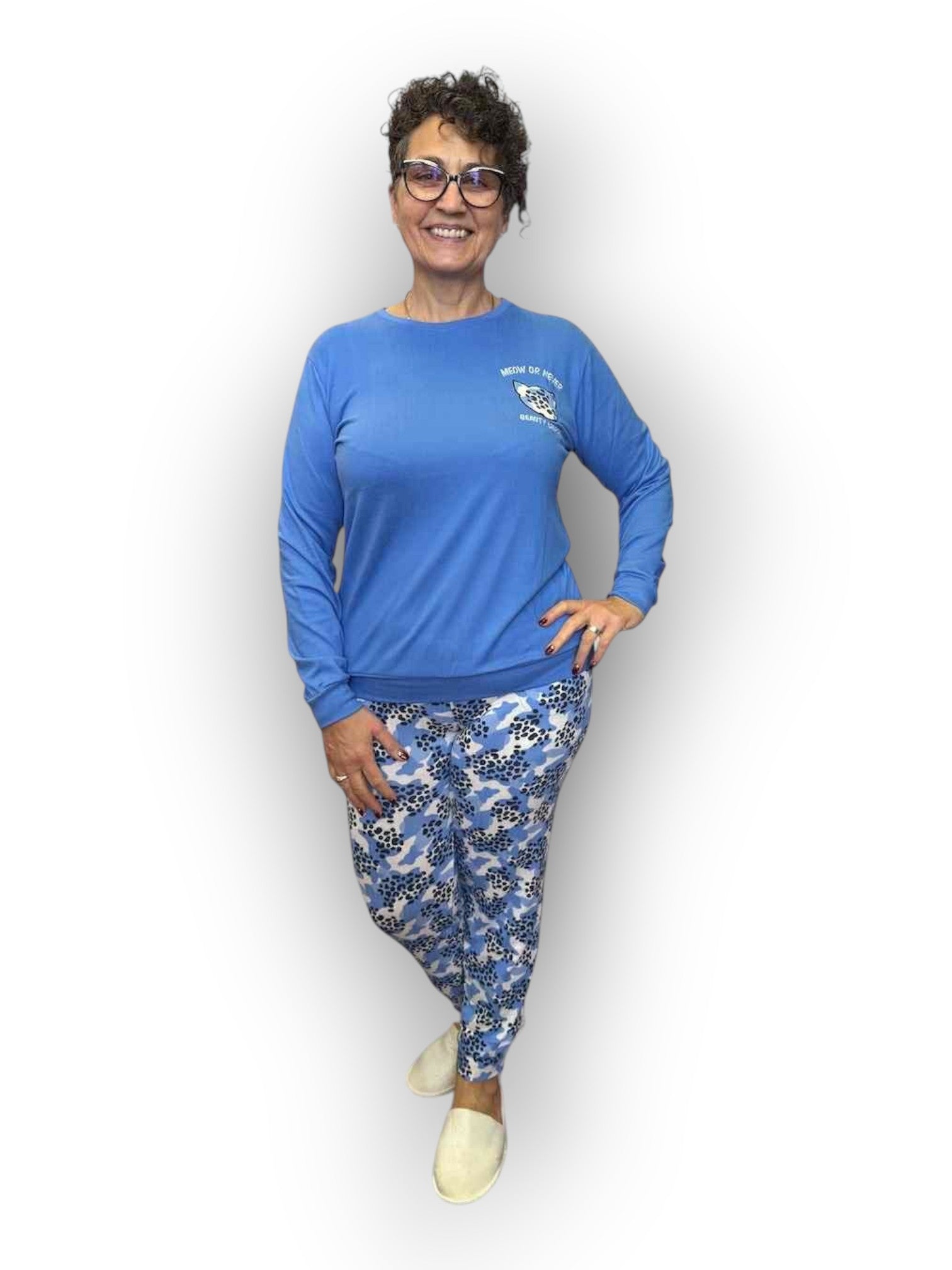Női kék mintás pizsama – hosszú ujjú felsővel